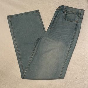 Free People (We the Free) Light Wash Denim Flare Bottom Jeans Size: 29